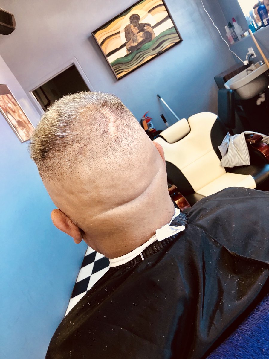 JesseJamesRive1's tweet image. Stay grinding #magicclips #Toutliners #andisbalders #shearovdrComb 💯