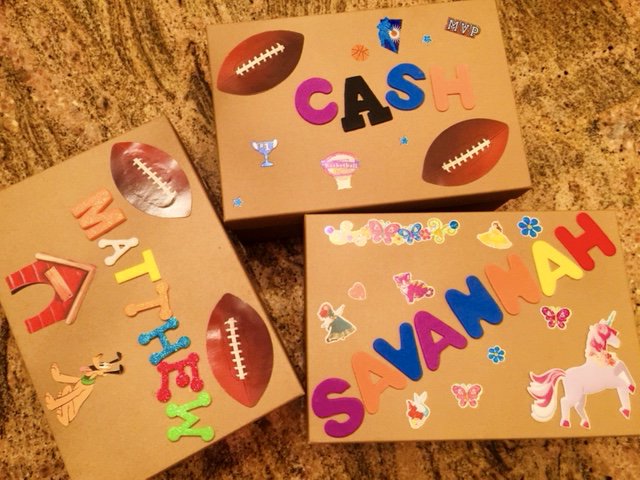 1million4anna's tweet photo. Thank you @JPIIHS_1m4a for your heartfelt prayer boxes of encouraging notes for #ewingsarcoma warriors. 
#kindnessispowerful https://t.co/WxGnXgwNar