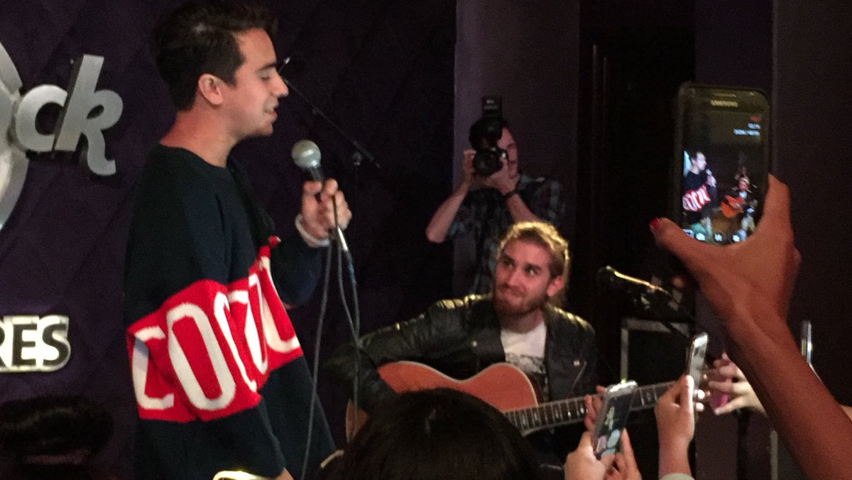 StaffNicoDomini's tweet photo. @NicolasDomini hermoso show diste !!! ❤️❤️ https://t.co/HkymfVYL0u