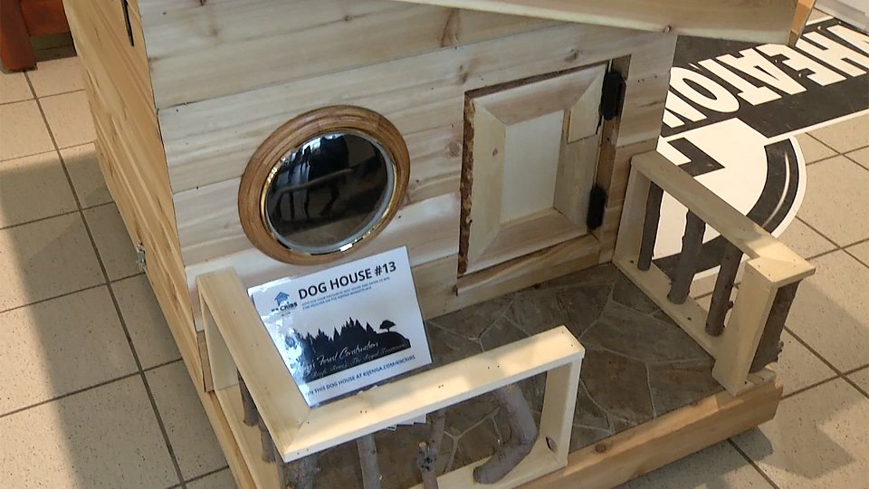 ShawTVSaskatoon's tweet photo. A local company @KijengaTweets that helps people find contractors for home construction projects, has spearheaded an effort to build some smaller-scale dwellings, in support of the @SaskatoonSPCA. https://t.co/pIhPyx2Wyl https://t.co/gUN8IuMgtX