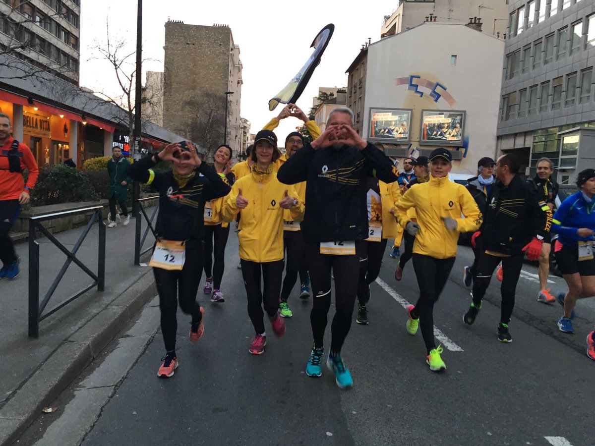 Bravo cette première étape ! Bravo @Thierry_KOSKAS @RaquelLeon91 et David ! 💪🏼
<a href="/LaCourseduCoeur/">La Course du Coeur</a> <a href="/Team_DATA_2018/">Team D.A.T.A. Course du coeur 2018</a> @teamsft_cdc <a href="/don_dorganes/">Le Don D'organes</a> @BeBatTeam2018