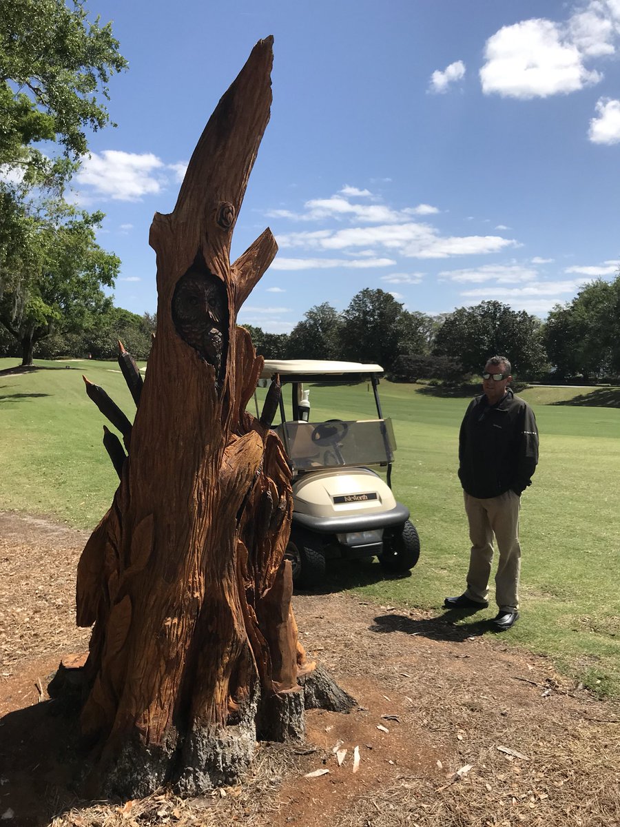 algaeGreen_OGT's tweet photo. Slick way to keep 8 feet of your hurricane fallen tree w/out removing the stump! Thanks Duffy for the ride around the infamous Isleworth Golf Club. You’re a gem and a gentleman. @algaeGreen_OGT golfdays https://t.co/vz9MfCe0S5
