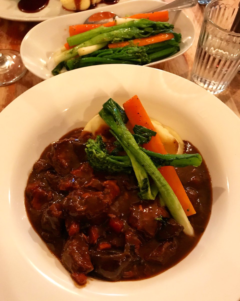 What a find! Excellent meal @ThePotBistro; ox cheek bourguignon with posh mash and vegetables 👌🏻 rich and hearty; brilliant. #dinner #cardiff