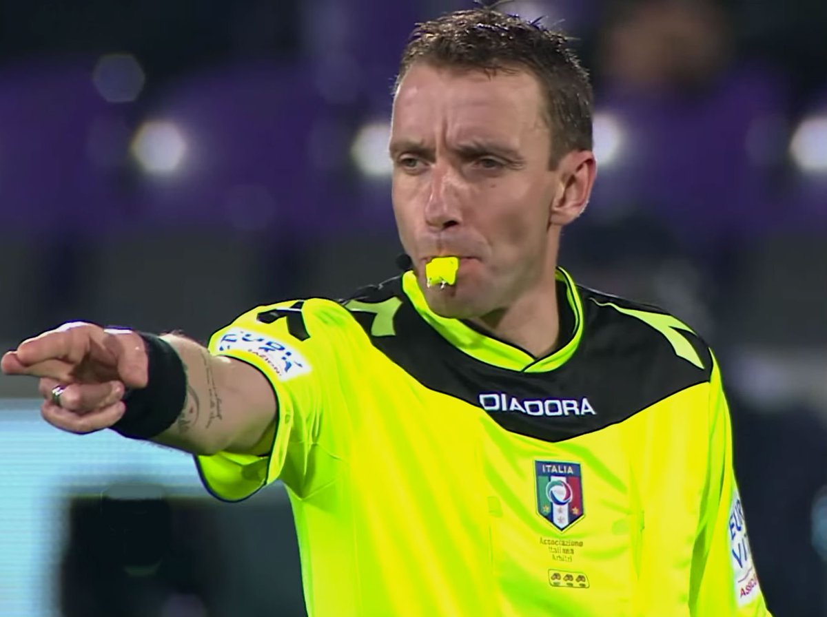 AiaCastello's tweet photo. Gli #Arbitri dell'11' di ritorno in @SerieA_TIM :#Mazzoleni @juventusfc - @acmilan, #Fabbri @SassuoloUS -@sscnapoli ⚽️⚽️⚽️https://t.co/ycWxmU4ueN https://t.co/PcarhZ9LQ7