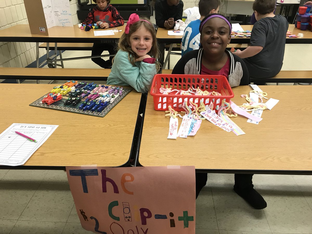 Zambo4th's tweet photo. Our fourth graders used their Economics skills to run a successful business at our Market Day!  #wegienkawildcat #whywbsd https://t.co/ghQZi2mcoV
