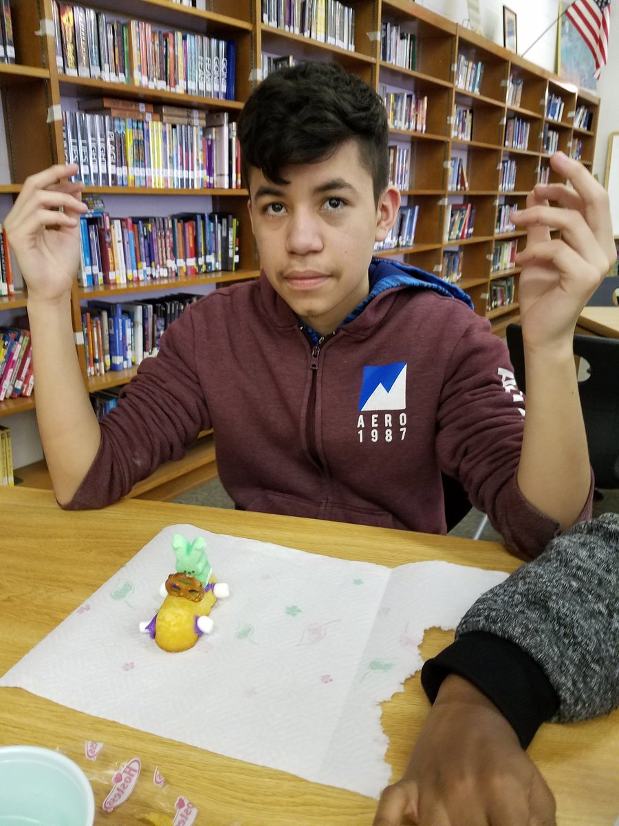 Tweeting the treats for Roaring sweets @philohillroars