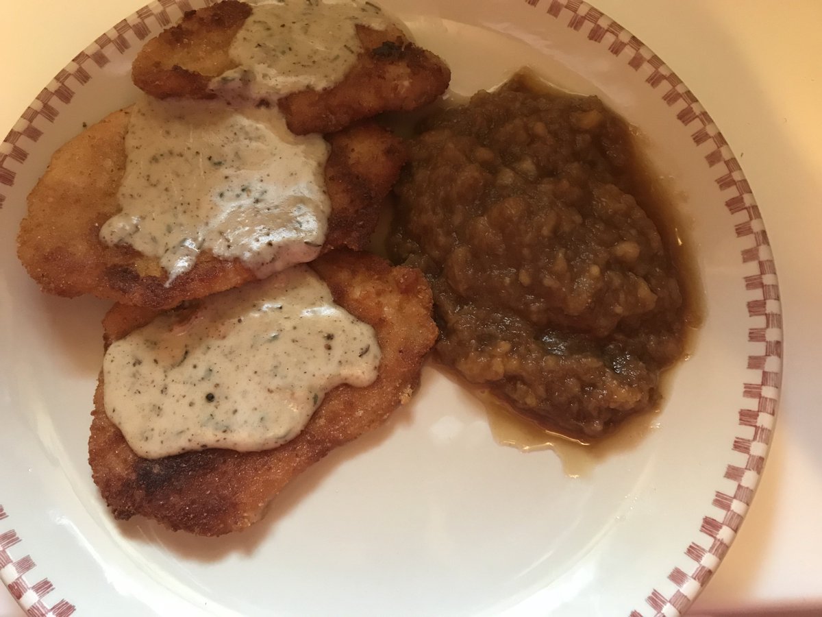 YoItsTravis91's tweet photo. Hi to whoever sees this tweet, just wanted to share more food pics! Fried Pork chops with applesauce, and some fish and chips (I may have overdone the chips part of the fish and chips but hey it's a personal preference of mine) https://t.co/QWMk2OtWUR
