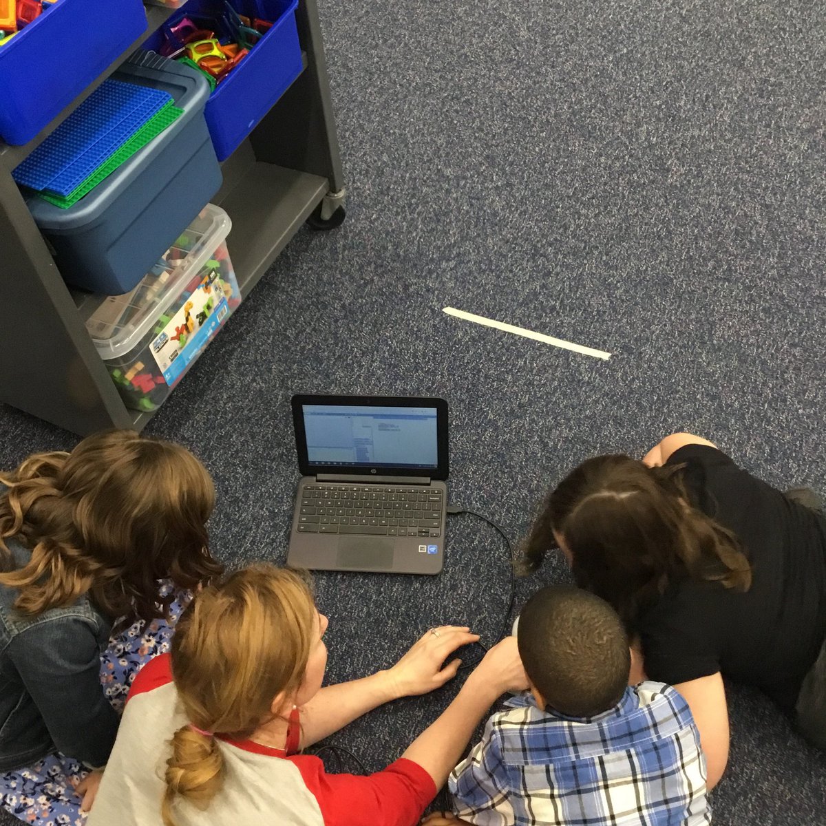 mshamlib's tweet photo. Best part of my day? Trying out the Finch robot my awesome practicum student brought for us to try out. I love learning in maker club with ALL of my students! #scslibraries #finchrobot #makerspace #vaasl #coding https://t.co/LFns75l4An