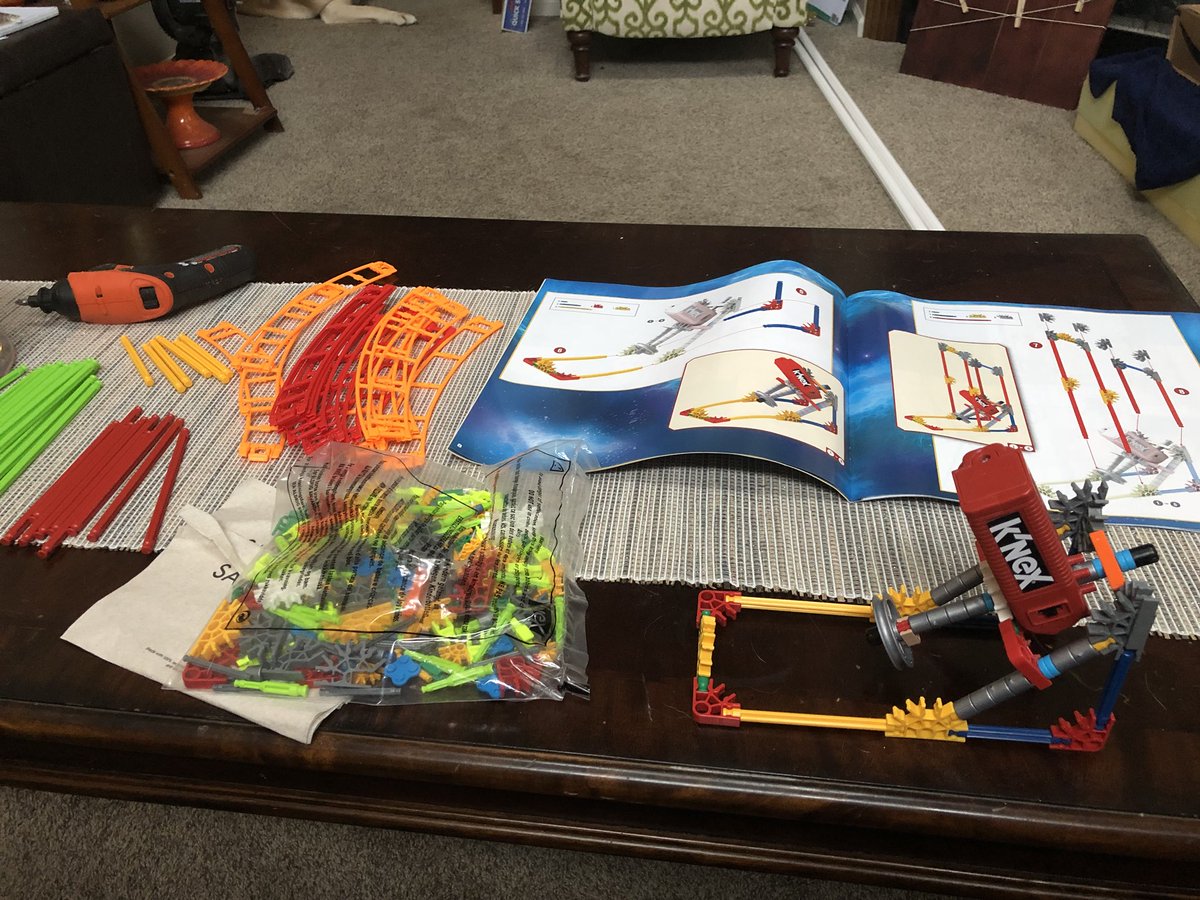 mscomer_'s tweet image. When a future lesson allows you to relive your childhood #winning #periodicfunctions #ferriswheel #kidatheart