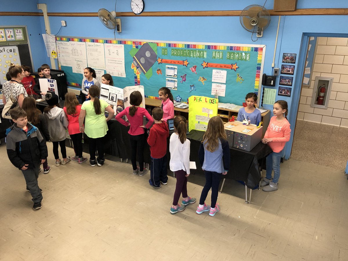 Our science fair was a great success! Ss enjoyed every moment of demonstrating and explaining their inventions/experiments. @NutSwampTigers #teamtiger #MTPSpride