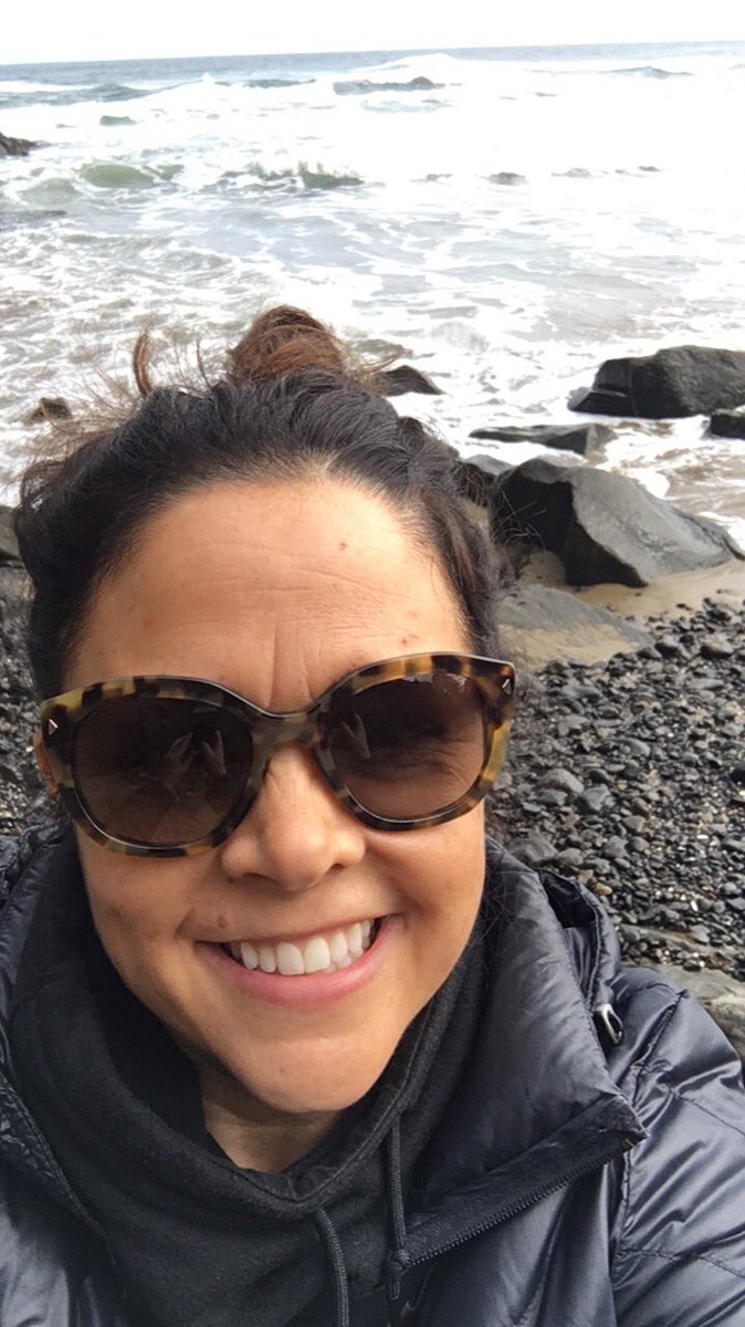 yepthatmom's tweet photo. #mermaidtime Back to my happy spot! Love my beach house!!! https://t.co/tZJMAZbQKc