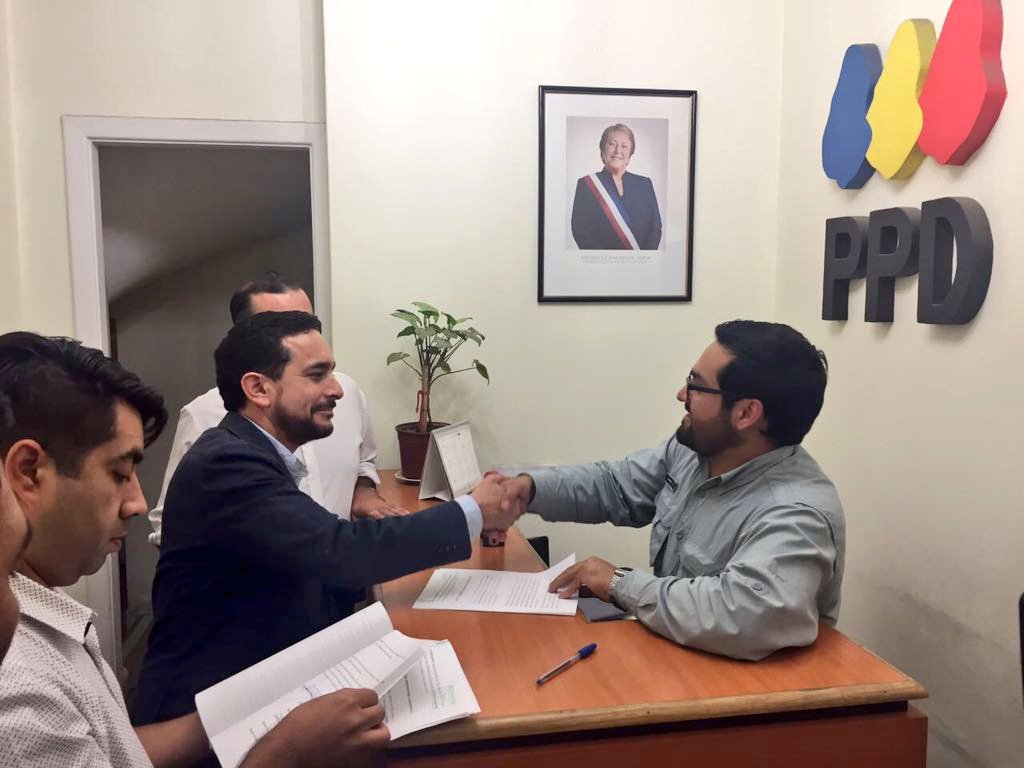 renovacionppd's tweet photo. Lista #Somosrenovación liderada por @marconunez junto a @mariogebauer @patyxnunoa y @dibanez81 recurren al Tribunal Supremo exigiendo EXPULSIÓN de #PilarArmanet por infracción grave a declaración de principios de @PPD_Chile comprometiendo el prestigio y los intereses del partido https://t.co/el8MnNsGmj
