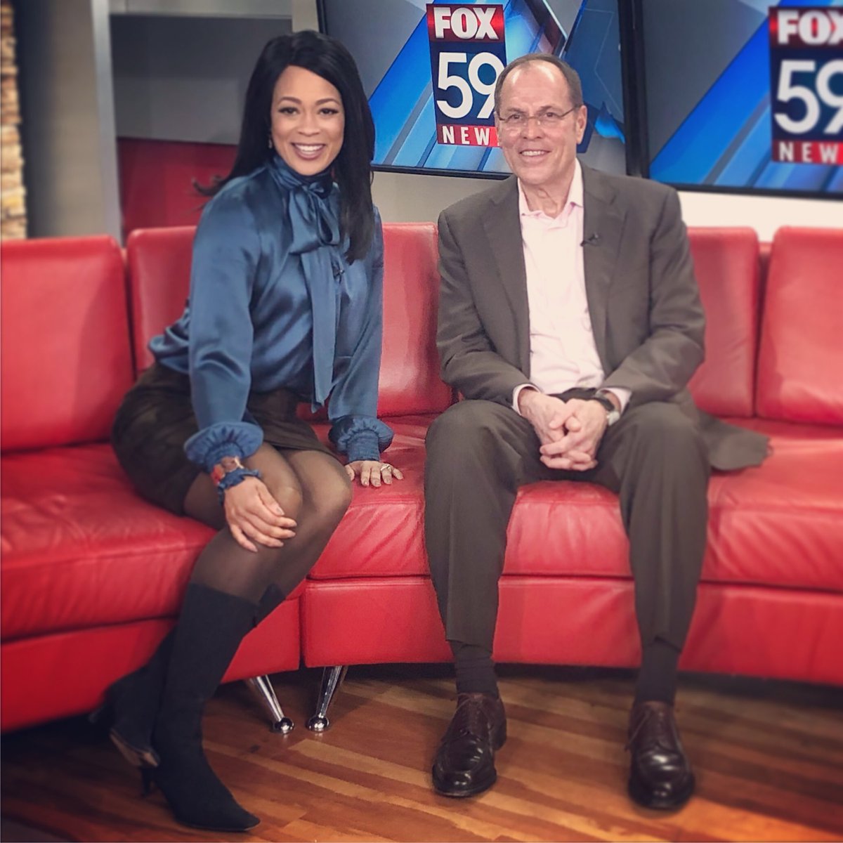 FanchonStinger's tweet image. Indy Game-Changer! @16Techinnovate Bringing best thinkers in tech, advanced mfg, life sciences here = thousands of jobs, startups, groundbreaking collaboration, opportunities for YOU! Thanks Bob Coy, CEO #16Tech for stopping by the Red Couch! @IndyChamber @IUPUI @IUMedSchool