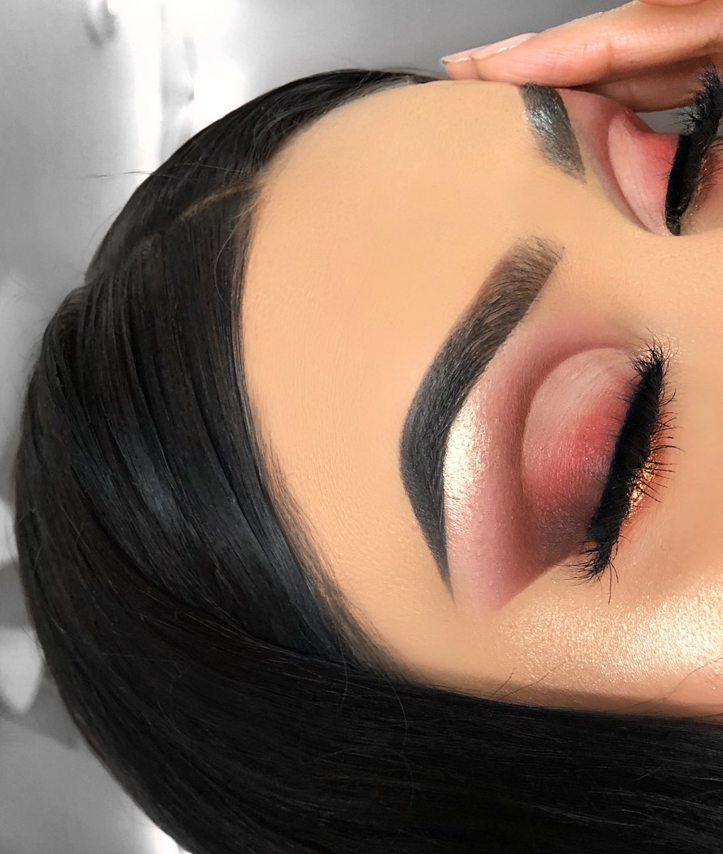 glowkit's tweet photo. that blend😍 https://t.co/Tn1nvRGQJy