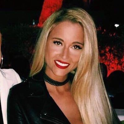 Sophie_Chtis's tweet photo. #NouvellePhotoDeProfil https://t.co/eEBvDVz8IJ