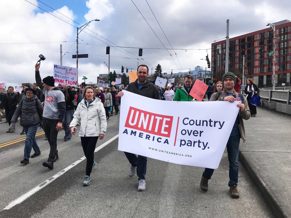 uniteamerica's tweet photo. Unite America is here to provide a home for the politically homeless and for those looking to bridge the partisan divide in their communities. 

See if there is a local chapter in your community: 
https://t.co/Z391ysa0nt https://t.co/DoxaEygcE4