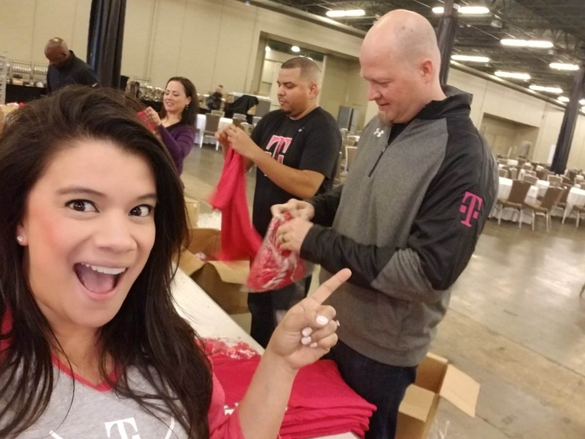 brittheidler's tweet photo. Had to put @TmoBeau to work😜South Central #UNSTOPPABLE Prep in full effect!! #seriousfun #SCOpsRocks https://t.co/UerG6UqxI5