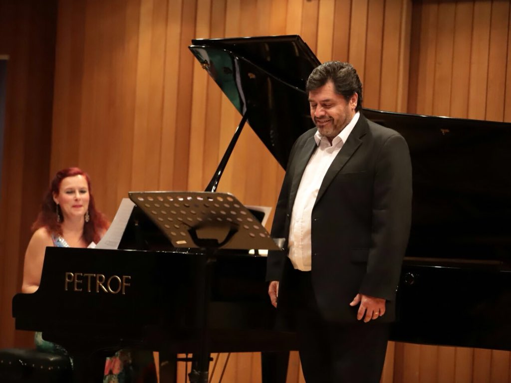 CulturaProvi's tweet photo. #MÁSMÚSICA CONCIERTO DE CÁMARA “Joyas del Bel Canto" que fue interpretado por el tenor Gonzalo Tomckowiack y la pianista Beatrice Berthold. #DisfrutaProvidencia #ProviEventos https://t.co/sB0dfxe4Mt