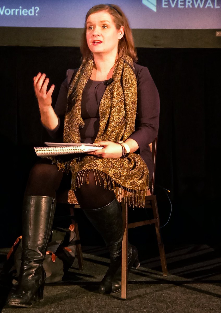 thePANELonline's tweet image. How can Canada help us determine what meaningful human control looks like? @StephanieCarvin #AIPanel