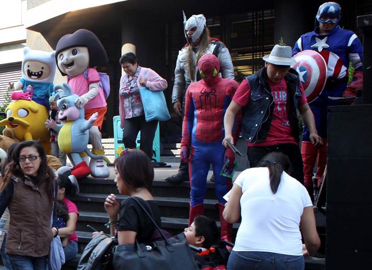 soysaverio's tweet photo. “Infinity War is the most ambitious crossover event in history”.

La Calle Madero: https://t.co/STdCsMPrhJ