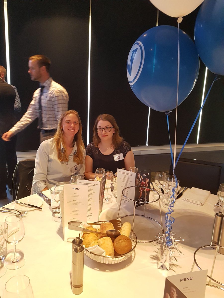 BHNFC's tweet photo. A great evening was had at the @VAFA_HQ season launch! Bring on @Parkside_FC and season 2018! #gobocky #YearOfTheNorth #WeAreTheNorth #BetrayalWearsSkinnyJeans https://t.co/FhAVIw31O0
