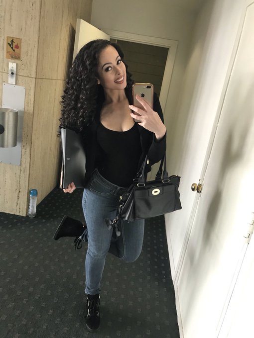 🤗 https://t.co/ILB5fypsEY