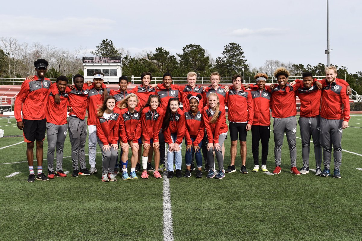 justchrysmoore's tweet photo. 3rd of 4 Senior Nights down, one to go. 😬 So thankful for @allatoona_hs and another amazing sports program, @AllatoonaTrack! https://t.co/xeykj0vyGf