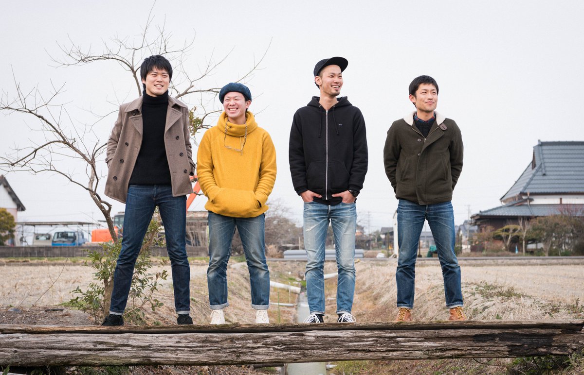 BichuBingoDenim's tweet image. 第1回備中備後デニムコンテスト写真部門優秀作品

「仲間とデニムはいつまでも」

人の個性とデニムの個性がマッチしてます。
着る人でデニムの表情も変わりますね。
＃備中備後ジャパンデニムプロジェクト　#福山　#井原　#ジーンズ