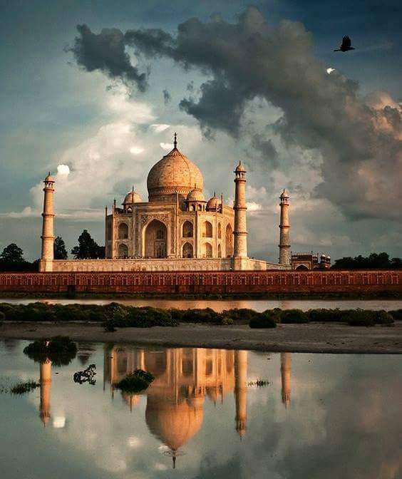 UmeshYdv7's tweet photo. "#तजुर्बा कहता है, #मोहब्बत से किनारा कर लूँ… और

 #दिल कहता है की, ये #तजुर्बा दोबारा कर लूँ…"...... https://t.co/J1pJ8vgfeH