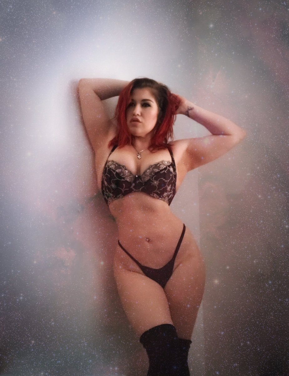 IamNikkiPhoenix's tweet photo. They say, I am the goddess Venus. They say, I am the devil Madusa. Call what you will, but you can’t keep me your eyes off me. 

#houseofphoenix #nikkiphoenix #hottie #hotgirls #madusa #venus #goddess #devil #love #pureseduction #sexy #curves #love #fitness #fitfam #enchanting https://t.co/pfFnANFS41