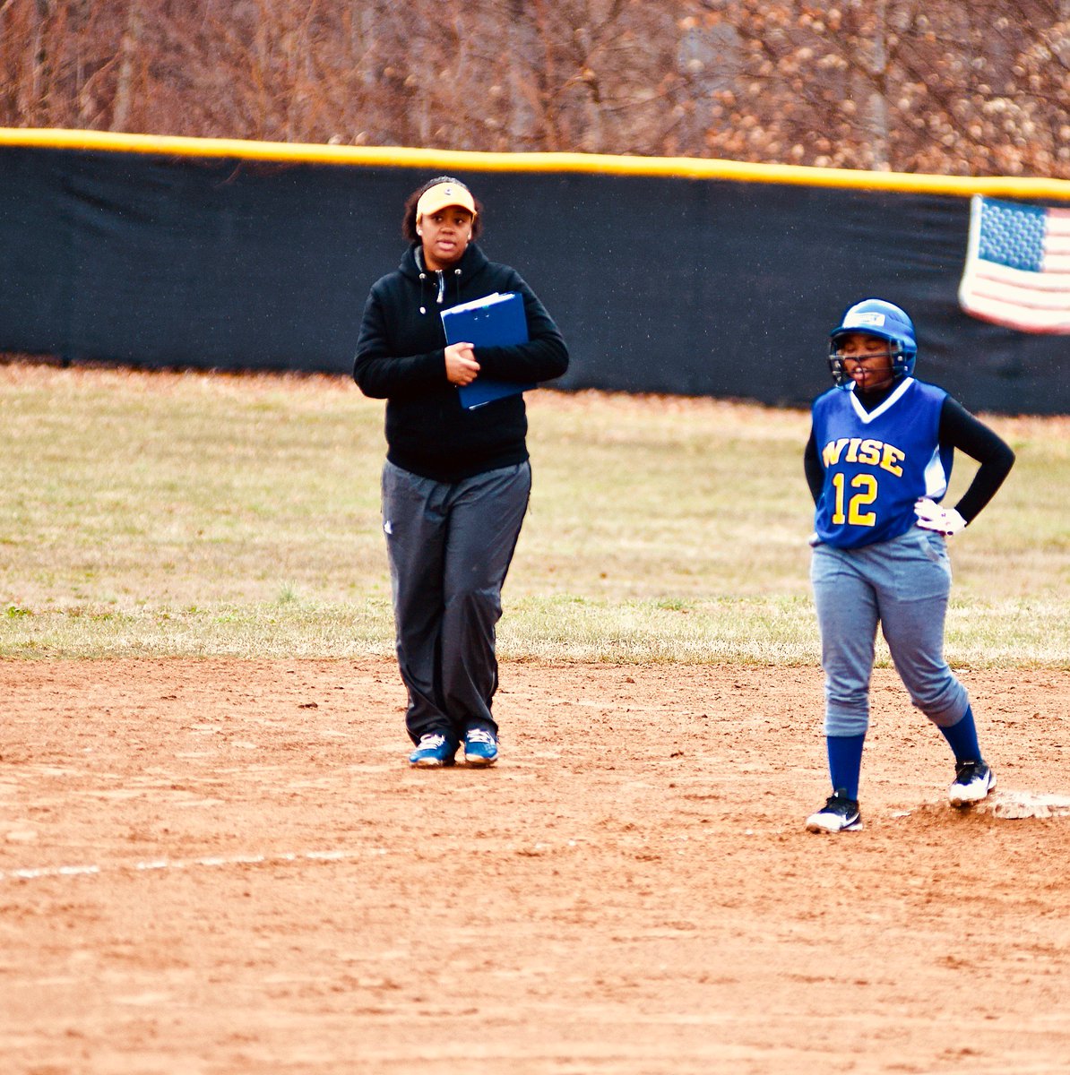 bjwardsports's tweet photo. Let's go @WisePumaSports JV softball. https://t.co/OXOio7D6qb