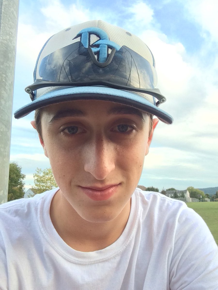 mtstevens0010's tweet photo. Happy birthday to my brudda @Joshpic14 patrolling the outfield is gonna be tons of fun this year✊🏻 https://t.co/8aaZA7OwAr