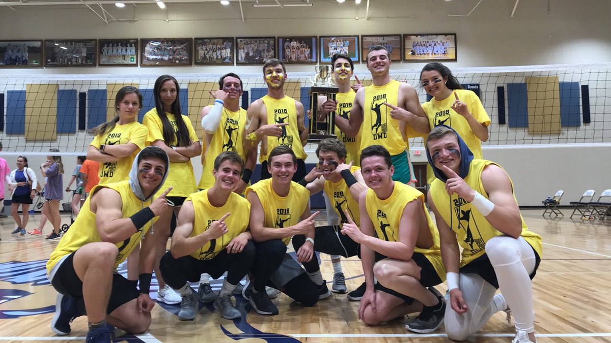 Isaac_Weaver14's tweet photo. Last ride1️⃣8️⃣🏐 https://t.co/zprcoomKjk