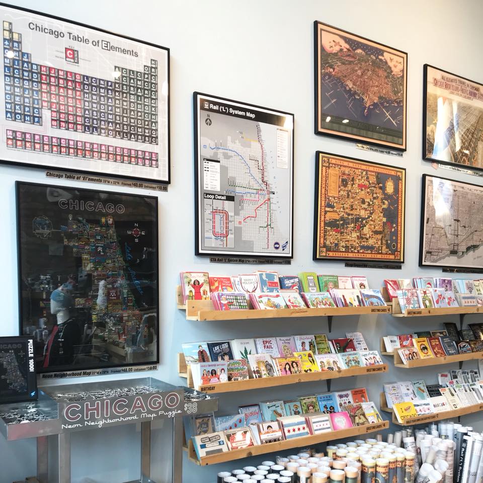 packyge's tweet photo. Love the city of #Chicago? Then @TransitTees is your new favorite store. 
Every single item is locally designed and produced right in the city of Chicago. Not your average gift shop!

#Packyge 📦 https://t.co/l2ukxz2wuI
