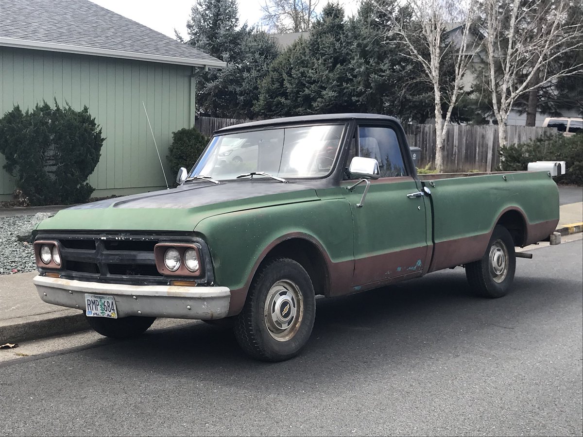 Not a bad midlife crisis at all. <a href="/NebiJebi/">Nebi Torbica™</a> she’ll be purring like a kitty in a week. 👍👍