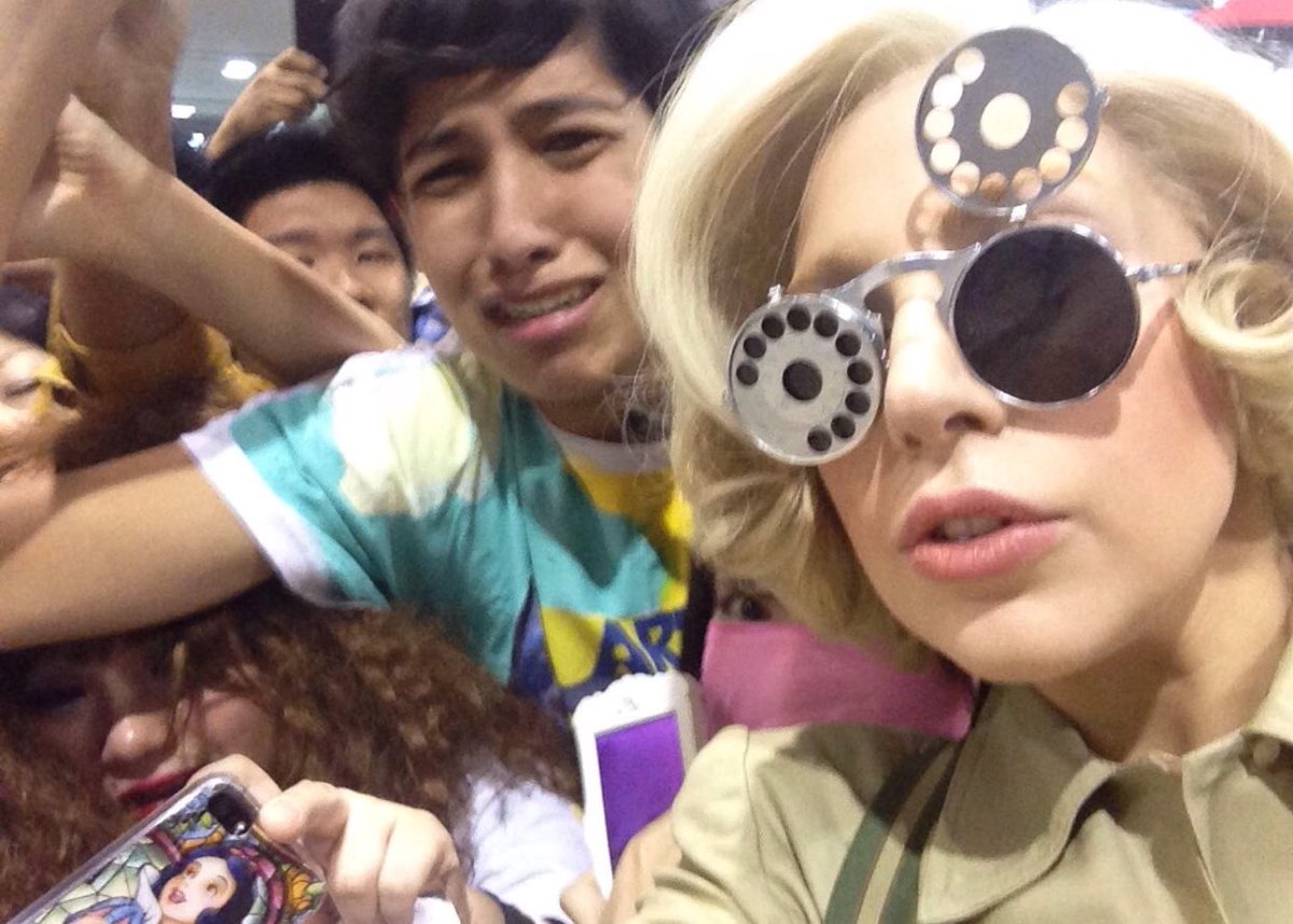 mmkemio's tweet photo. happy birthday my queen @ladygaga 💗 https://t.co/FSPpyW50CX