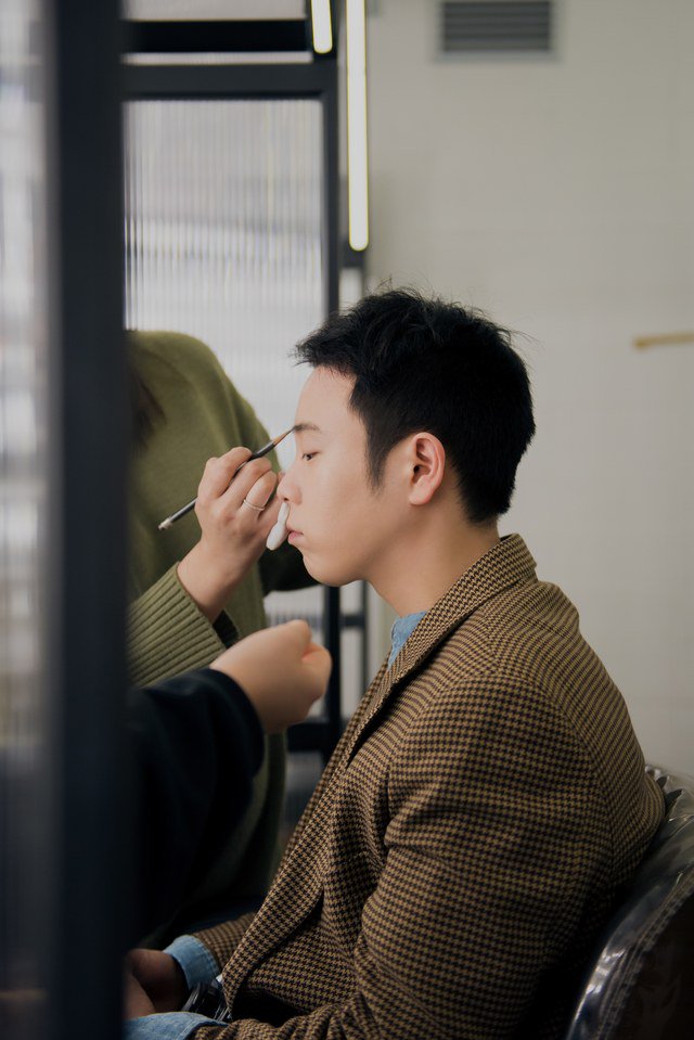 loveblockb3's tweet photo. Block B’s P.O—Singer, Rapper, Actor, Photographer—Is K-Pop’s Busiest Star | W Magazine https://t.co/GaYOEWw6BU via @wmag #PO #피오 #표지훈 #블락비 by #bench0914 via @c0nvey https://t.co/NSi2bBKWh0