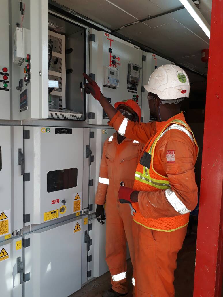 CSIEnergyGroup's tweet image. 3.3kV soft starter panels & switch gear installed at Iolanda Water Treatment Plant in Kafue, Zambia
Upon completion of rehabilitation works, the plant will be able to restore its designed capacity of 110mil litres of water per day versus the current 90mil litres 
#CSIProjects