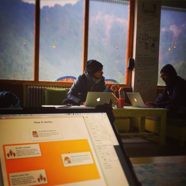 hite_sh's tweet photo. It's been over 10 days! We have made good progress. Seems like it was a right decision to come down to Himalayas and work!
#startup #mobility #mobile #himachal #himalayas #highlights #india #work #itscoldoutside #hatchitup https://t.co/mNEXuCMvD3 https://t.co/FdOSk0N91S