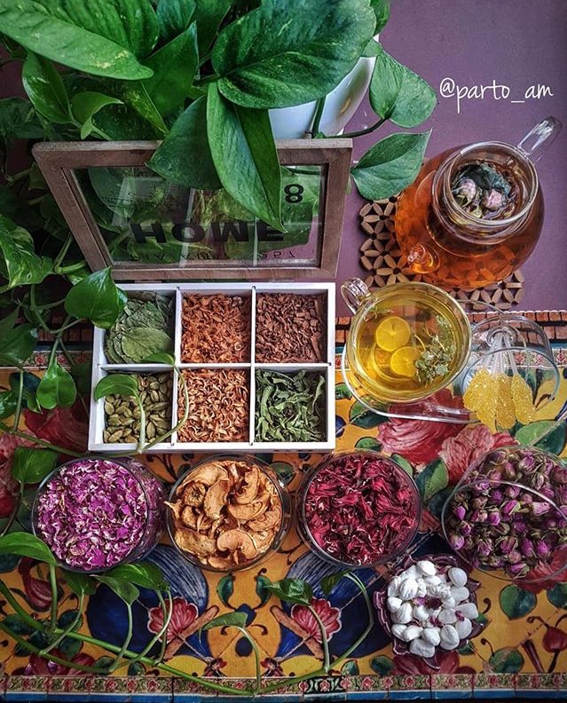 Iran_Style's tweet photo. Organic #herb, #fruit & #spice feast of teas from #IRAN, the perfect way to start the day in #Nowruz. #PartoAM #PersianFood https://t.co/vDPHeyAjJu