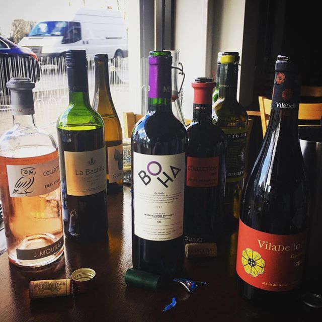 modestmerchant's tweet photo. ����🧢🕶 New kit for Spring @palmerslondon #comingsoon #spring #springwines #cotesdeblaye #organicwine #neighbourhoodrestaurant #bethnalgreen #eastlondon #themmsellsto https://t.co/ozy2LpkUuu