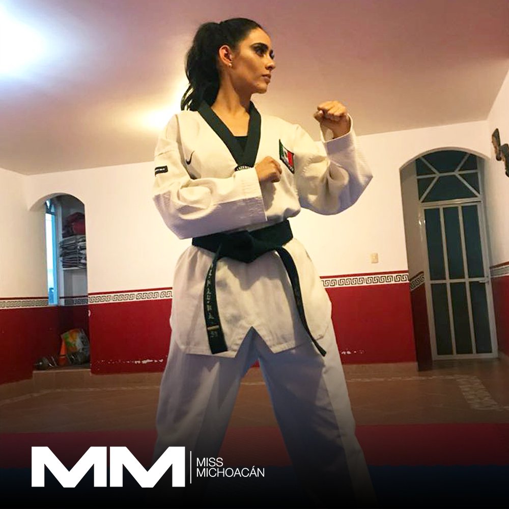 MMX_oficial's tweet photo. #HOBBY
Aquí los hobbies de #MissCiudadDeMéxico, #MissEstadoDeMéxico, #MissHidalgo y #MissMichoacán ¿Cuál te gustaría hacer?
*Bucear
*Esquiar
*Cocinar
*Practicar artes marciales https://t.co/1z5RBgrcrk