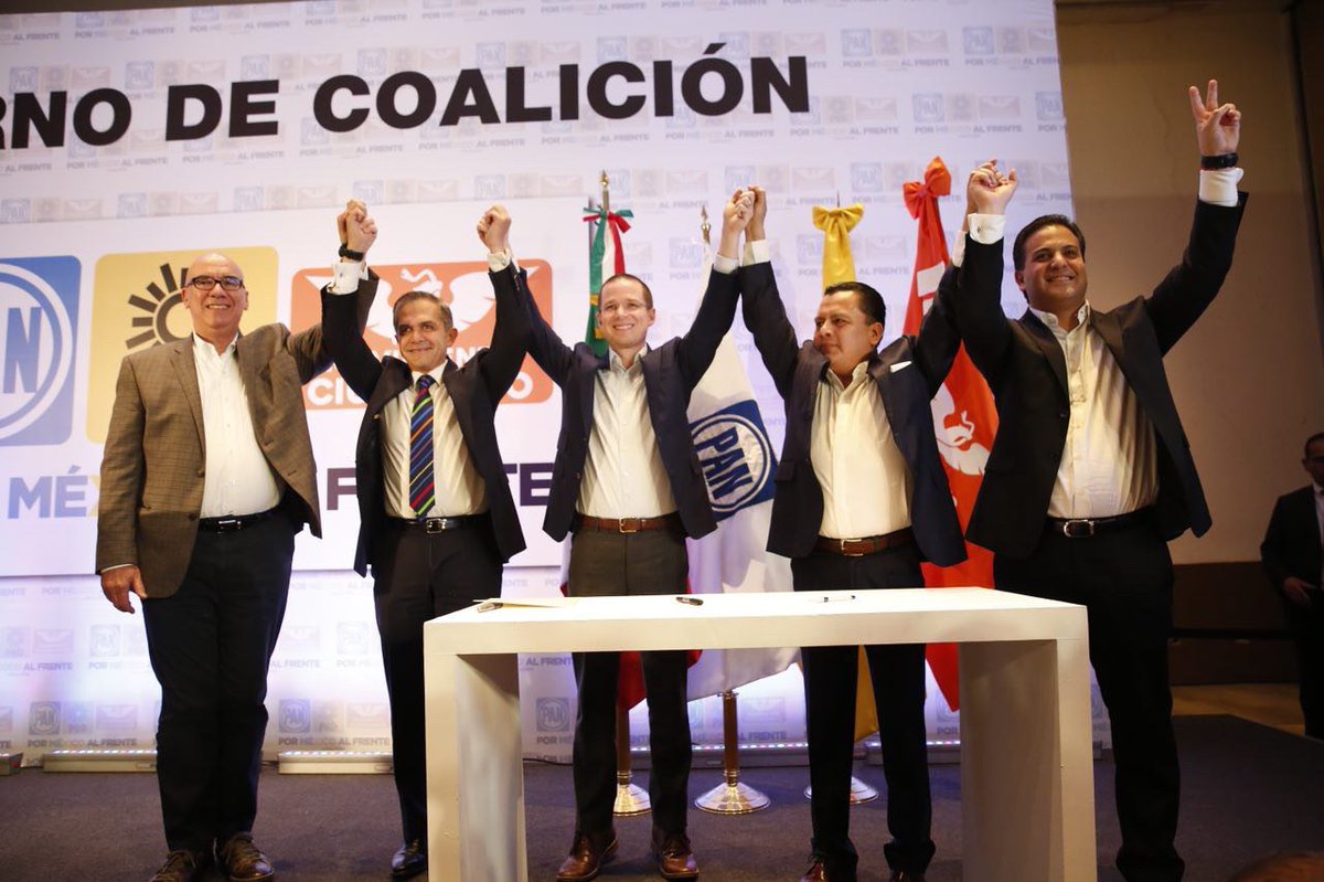 RicardoAnayaC's tweet photo. Hoy, @ManceraMiguelMX se suma como Coordinador Nacional del Proyecto de Gobierno de Coalición de #PorMéxicoAlFrente. El Frente se fortalece con un hombre capaz y comprometido con el desarrollo del país, que ha dado buenos resultados a los ciudadanos. ¡Bienvenido! https://t.co/pHymJ6Be16