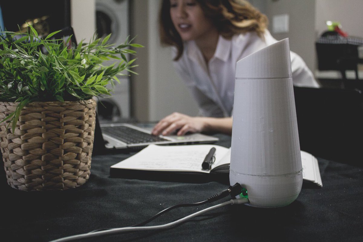 OraScents's tweet photo. We believe in the importance of taking that purposeful breath, and to breathe in an experience that fulfills you. Whether it is to become more focused, present, or invigorated, we want to help you create that experience with the ORA Scent diffuser. #TechnologyIWantToSee https://t.co/EUGlN0tbFG