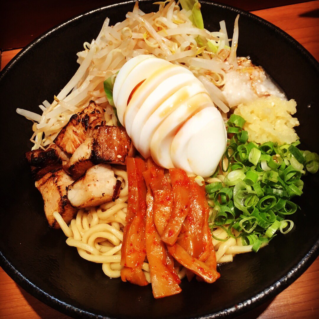 ট ইট র 二代目油そばつよ志 みなさんこんにちは 今日もお花見日和ですね お花見後につよ志でランチはいかがですか 平日ランチタイム限定でおい飯サービスを行なっております みなさんのご来店お待ちしてます 東京 練馬 中野 西武池袋線 富士見