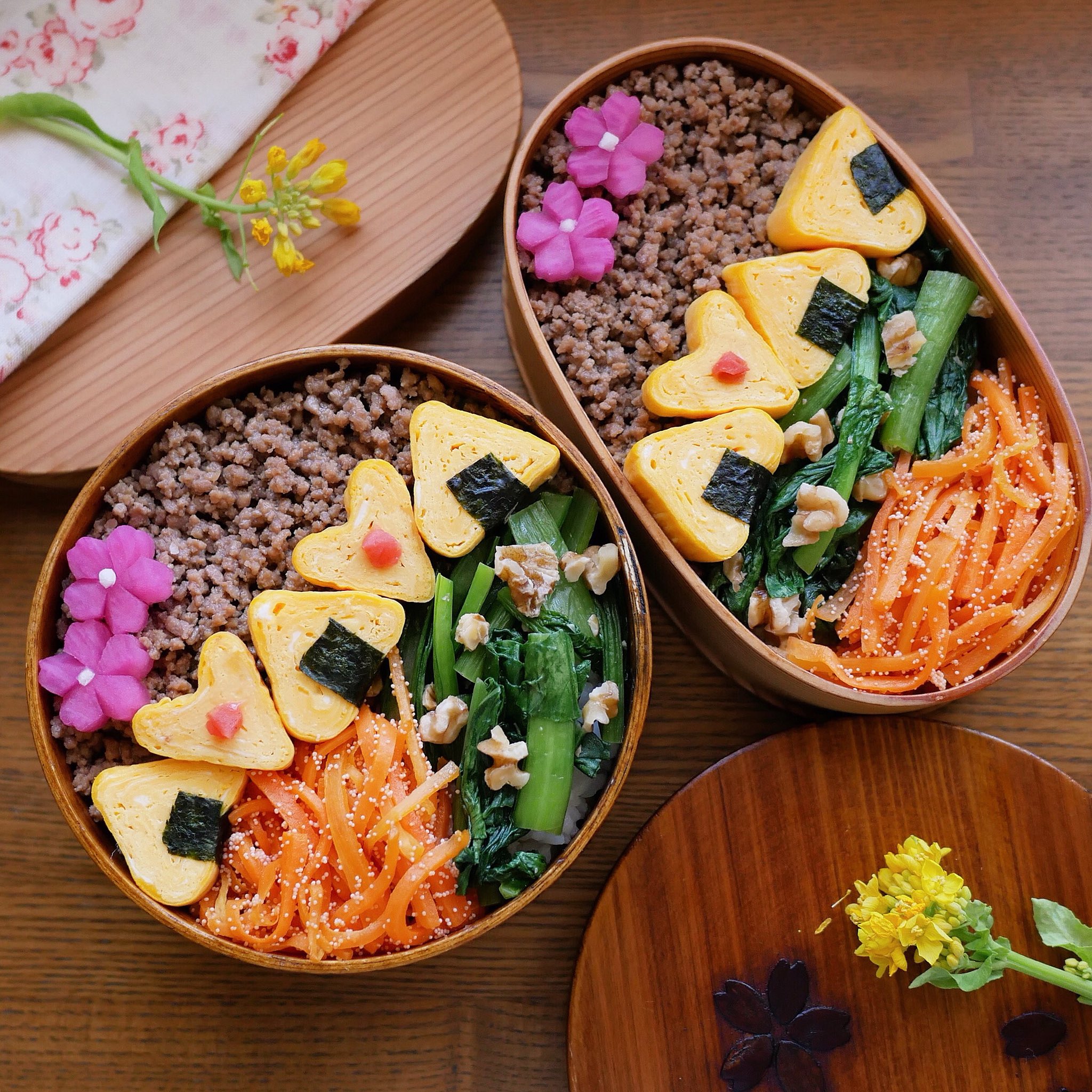 Mayumi 今日は4色丼弁当 丼弁当 4色弁当 お弁当 お弁当記録 お弁当の記録 お弁当作り楽しもう部 お 弁当部 お花弁当