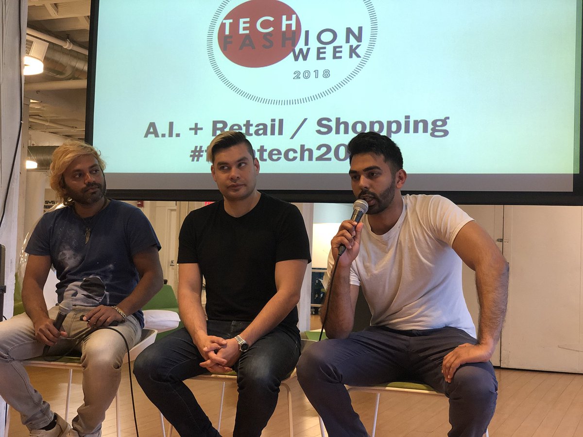 AiSynapse's tweet image. Chatting at #fashtech2018 @dpg