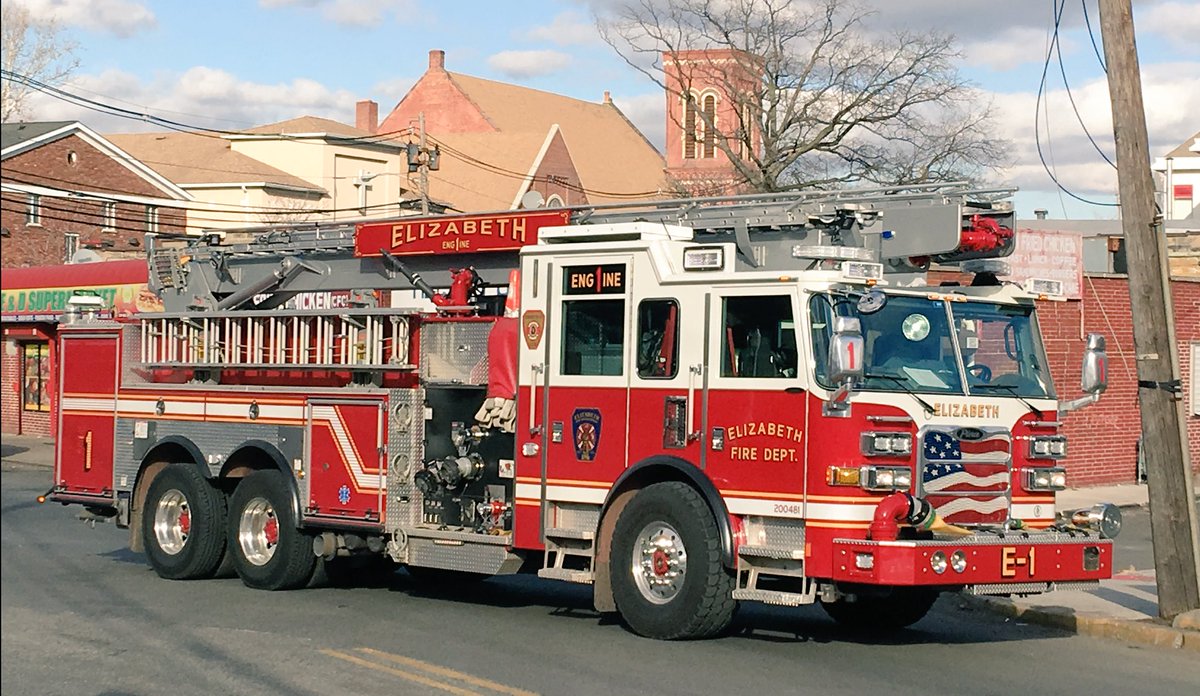 EasternFirePics's tweet image. New to #Elizabeth #firedepartment is this stunning rig for #Engine1 in #NewJersey seen on Sunday.