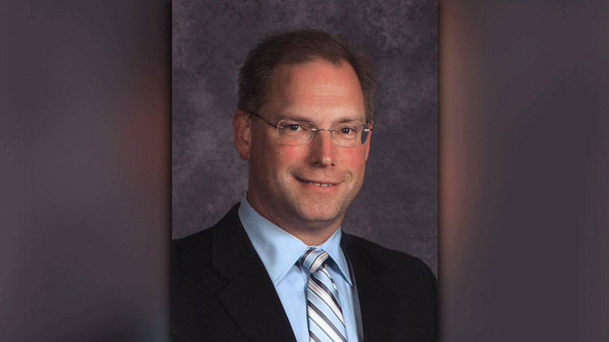 WDAYnews's tweet image. JUST IN: Interim superintendent Brandon Lunak selected to lead Moorhead Area Public Schools trib.al/R6Hsyq5