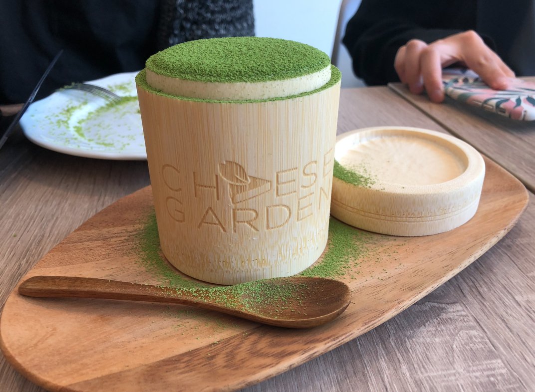 facebook.com/blogto/videos/…